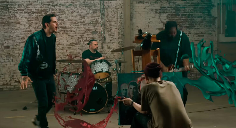 Parte do clipe de Street Spirit (Fade Out) versão por sua banda de covers These Grey Men.