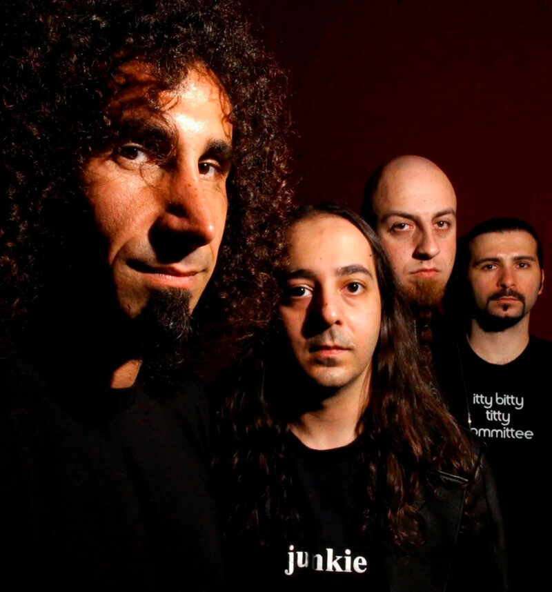 Integrantes da banda System of a Down em 2005.